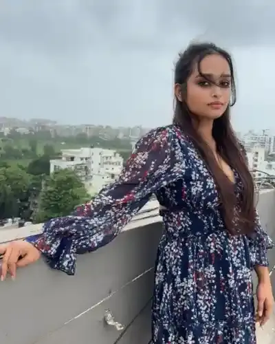 Sainthia Escorts
